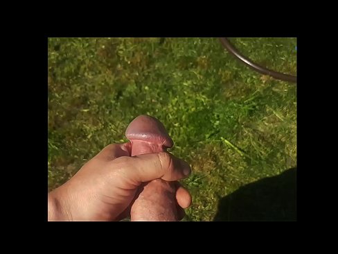 ❤️ Hot hottie får sin lyserøde fisse kneppet og kommer med en sprøjte i en sommerhave Sex video at da.tubsexer-porn.ru ❌️